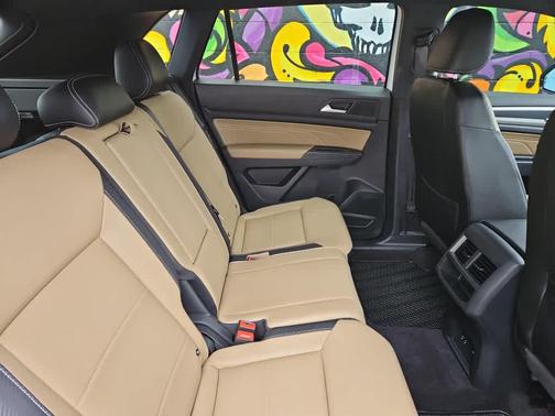 2021 Volkswagen Atlas Cross Sport 3.6L V6 SEL R-Line