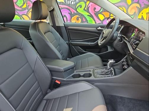 2022 Volkswagen Jetta 1.5T SE