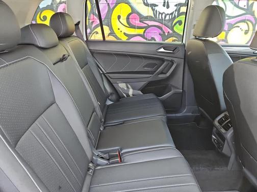 2024 Volkswagen Tiguan 2.0T SE 4MOTION