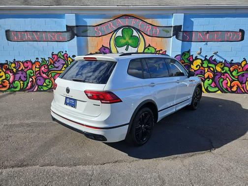 2022 Volkswagen Tiguan 2.0T SE R-Line Black 4MOTION