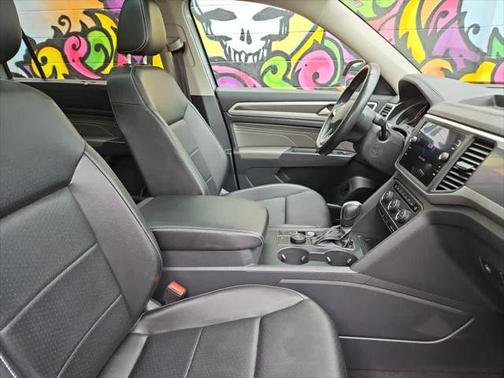 2021 Volkswagen Atlas 3.6L SE w/Technology