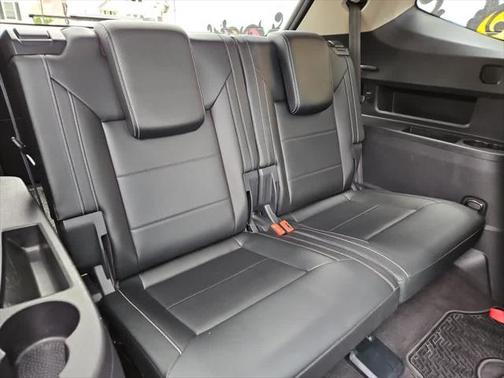 2021 Volkswagen Atlas 3.6L SE w/Technology
