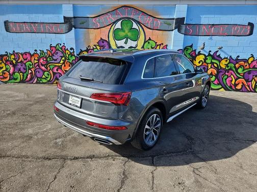 2023 Audi Q5 45 S line Premium Plus