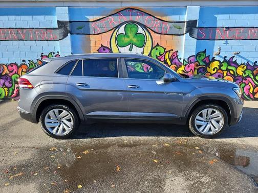 2021 Volkswagen Atlas Cross Sport 2.0T SE w/Technology 4MOTION