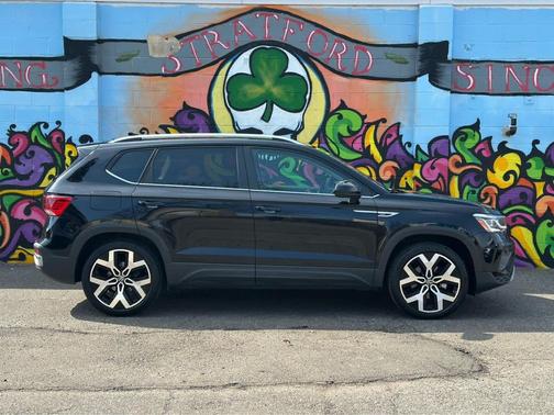 2023 Volkswagen Taos 1.5T SEL