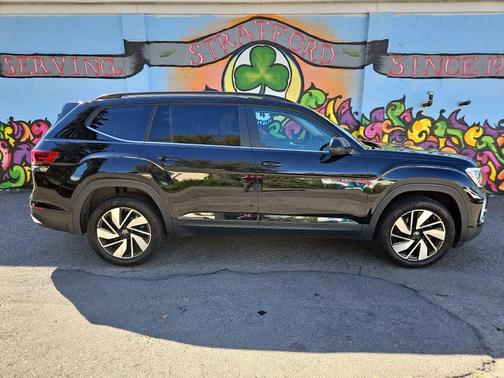 2024 Volkswagen Atlas 2.0T SE w/Technology 4MOTION