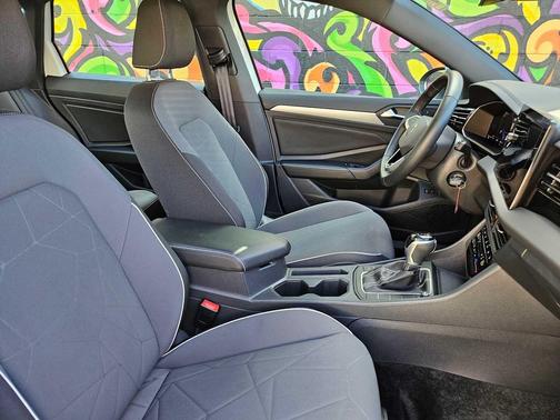 2025 Volkswagen Jetta 1.5T Sport
