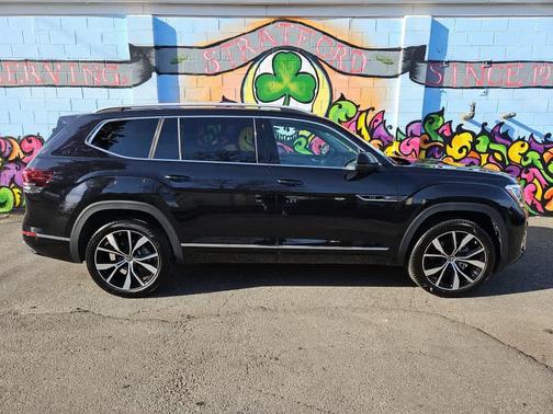 2025 Volkswagen Atlas 2.0T SEL Premium R-Line 4MOTION