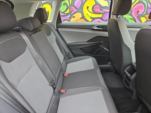 2022 Volkswagen Taos 1.5T S