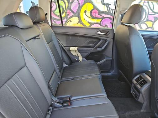 2023 Volkswagen Tiguan 2.0T SE 4MOTION