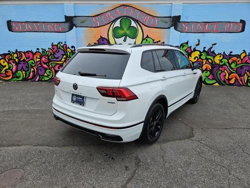 2022 Volkswagen Tiguan 2.0T SE R-Line Black 4MOTION