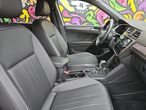 2022 Volkswagen Tiguan 2.0T SE R-Line Black 4MOTION