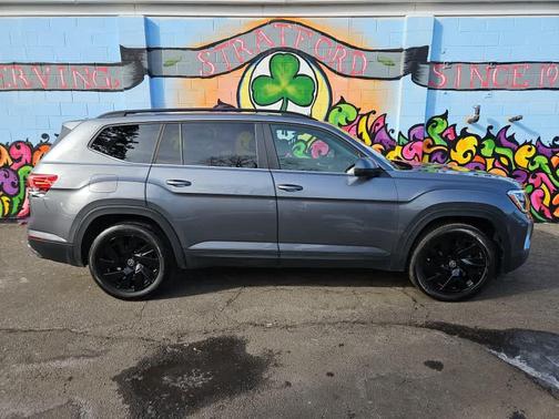 2024 Volkswagen Atlas 2.0T SE w/Technology 4MOTION