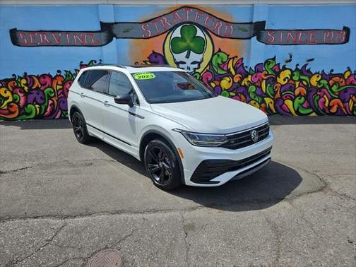 2023 Volkswagen Tiguan 2.0T SE R-Line Black 4MOTION