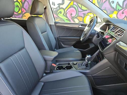 2022 Volkswagen Tiguan 2.0T SE 4MOTION