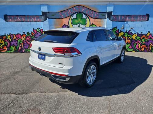 2022 Volkswagen Atlas Cross Sport 3.6L V6 SE w/Technology