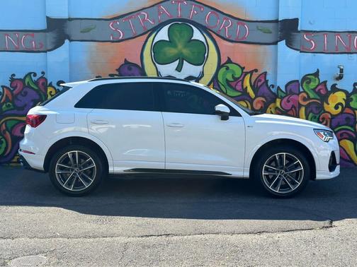 2022 Audi Q3 45 S line Premium Plus