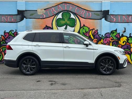 Pure White 2024 Volkswagen Tiguan 2.0T SE 4MOTION