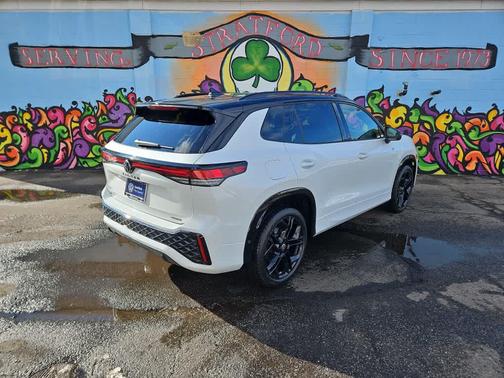 2025 Volkswagen Tiguan 2.0T SE R-Line Black 4MOTION