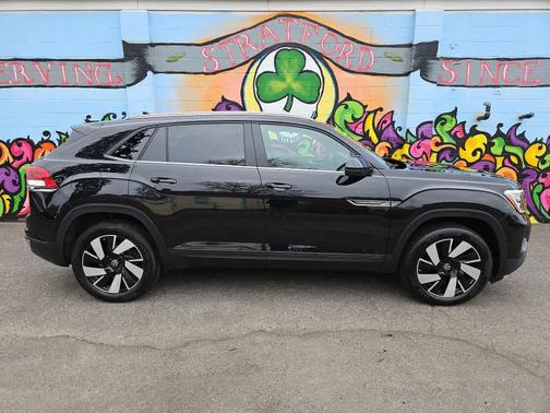 2025 Volkswagen Atlas Cross Sport 2.0T SE w/Technology 4MOTION