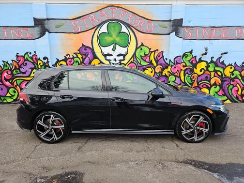 2024 Volkswagen Golf GTI 2.0T SE DSG
