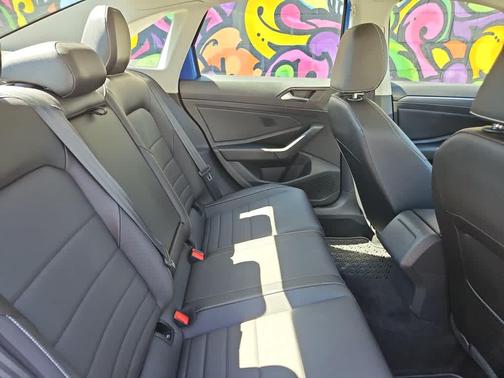 2023 Volkswagen Jetta 1.5T SE