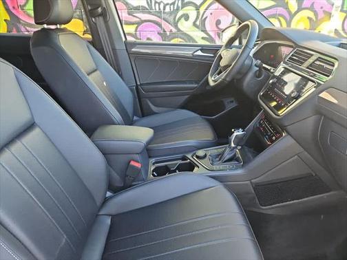 2024 Volkswagen Tiguan 2.0T SE R-Line Black 4MOTION