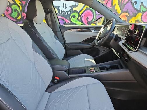 2025 Volkswagen Tiguan 2.0T SE R-Line Black 4MOTION