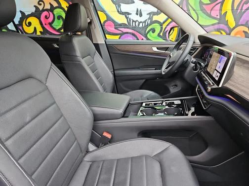 2025 Volkswagen Atlas 2.0T SEL