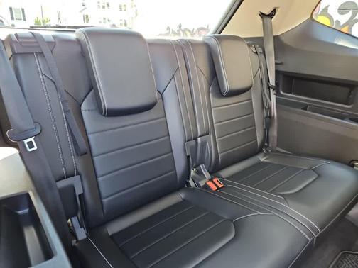 2024 Volkswagen Atlas 2.0T SEL