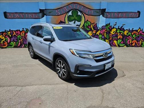 2022 Honda Pilot Touring 8-Passenger