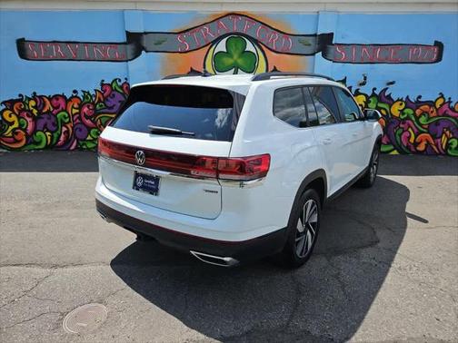 2024 Volkswagen Atlas 2.0T SE w/Technology 4MOTION