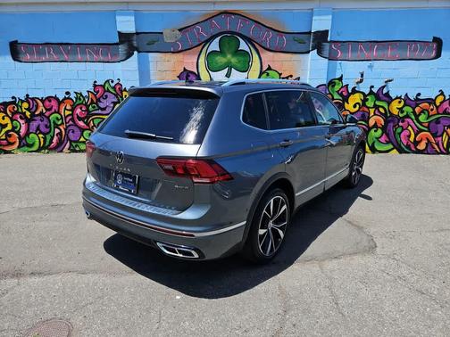Platinum Gray Metallic 2022 Volkswagen Tiguan 2.0T SEL R-Line 4MOTION