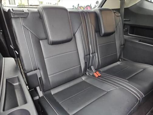 2022 Volkswagen Atlas 3.6L SE w/Technology