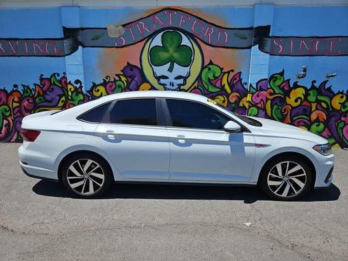 Pure White 2019 Volkswagen Jetta GLI 2.0T S