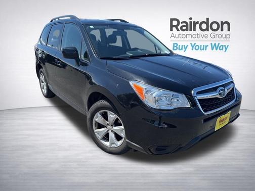 Crystal Black Silica 2014 Subaru Forester 2.5i Premium