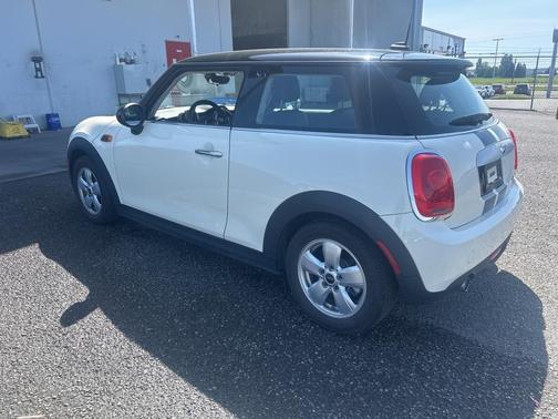 2015 MINI Hardtop Cooper