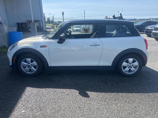 2015 MINI Hardtop Cooper