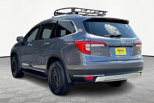 2020 Honda Pilot Touring 8-Passenger