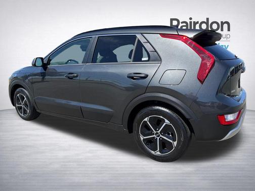 Graphite Gray 2023 Kia Niro LX