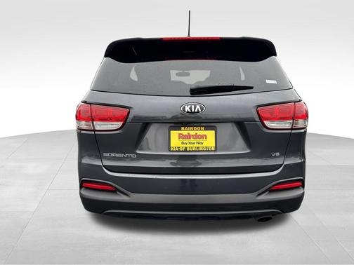 2017 Kia Sorento LX