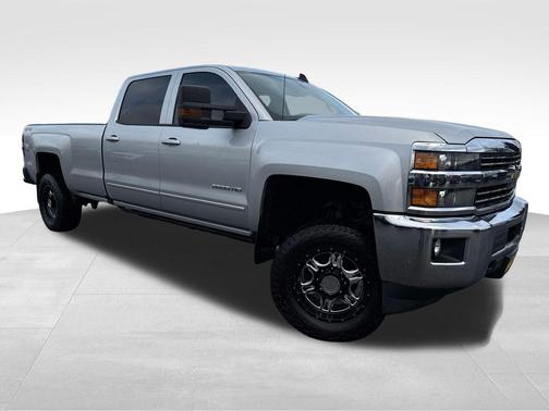 2017 Chevrolet Silverado 2500 LT