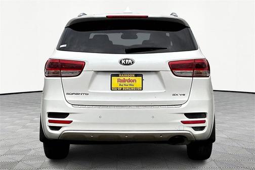 2016 Kia Sorento SX