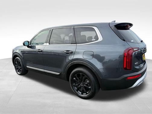2022 Kia Telluride LX