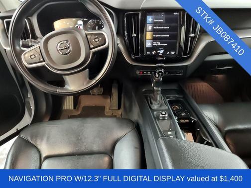 2018 Volvo XC60 T6 Momentum