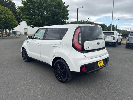 2017 Kia Soul Base
