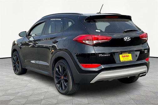 2017 Hyundai TUCSON Night