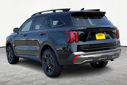 2025 Kia Sorento X-Line EX