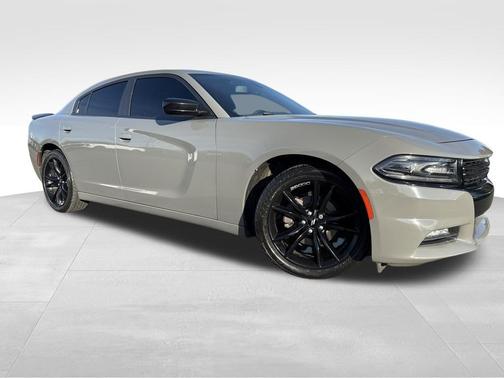 2018 Dodge Charger SXT Plus