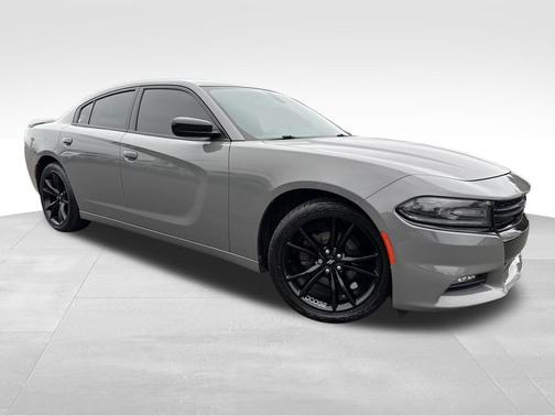 2018 Dodge Charger SXT Plus